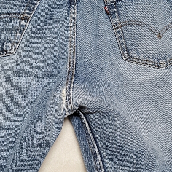 VINTAGE Levi's 501 Distressed High Rise Loose Fit Button-Fly Boyfriend Jeans - Picture 11 of 14